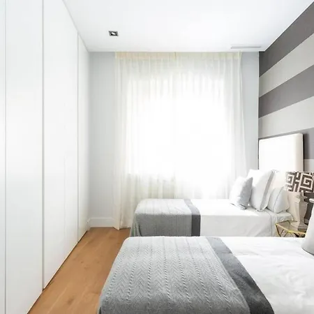 Beautiful In The Heart Of - What'app - 0034-656-619-782 - For Reservations! شقة ميونيخ